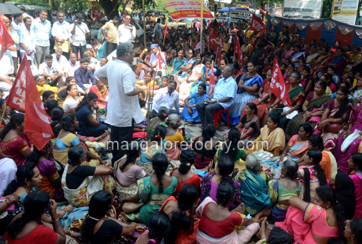 Beedi workers ...